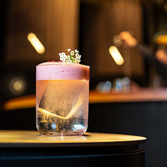 Eatrenalin cocktail ‘LL VOL.2’ made from whisky with champagne foam