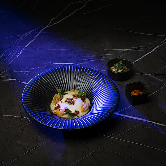 Der siebte Gang des vegetarischen Eatrenalin Menüs "Green Dimensions" Mysteriöses aus dem All erwartet Sie im Raum "Universe".